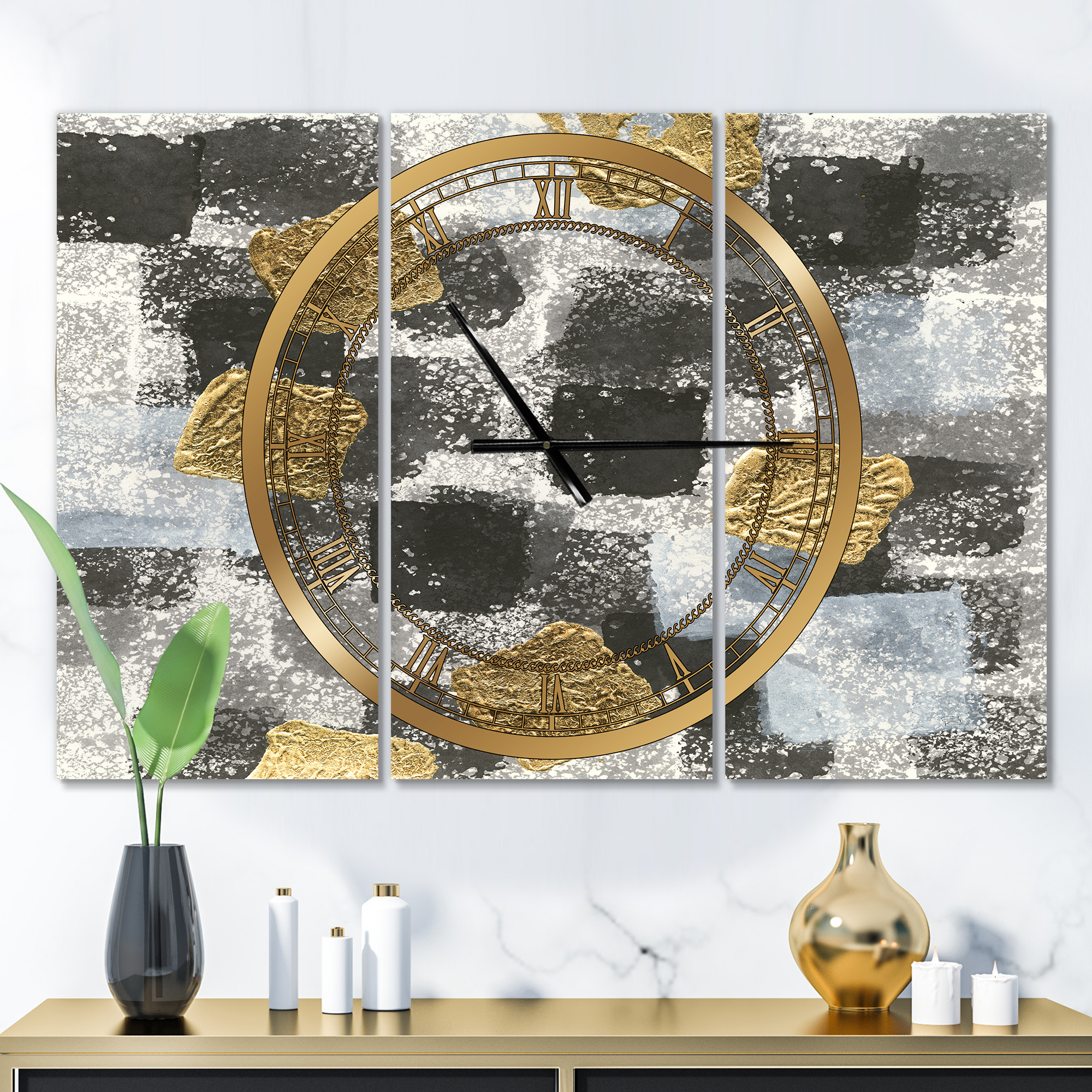 Designart 'Gold Glamour Squares I' Modern Wall Clock