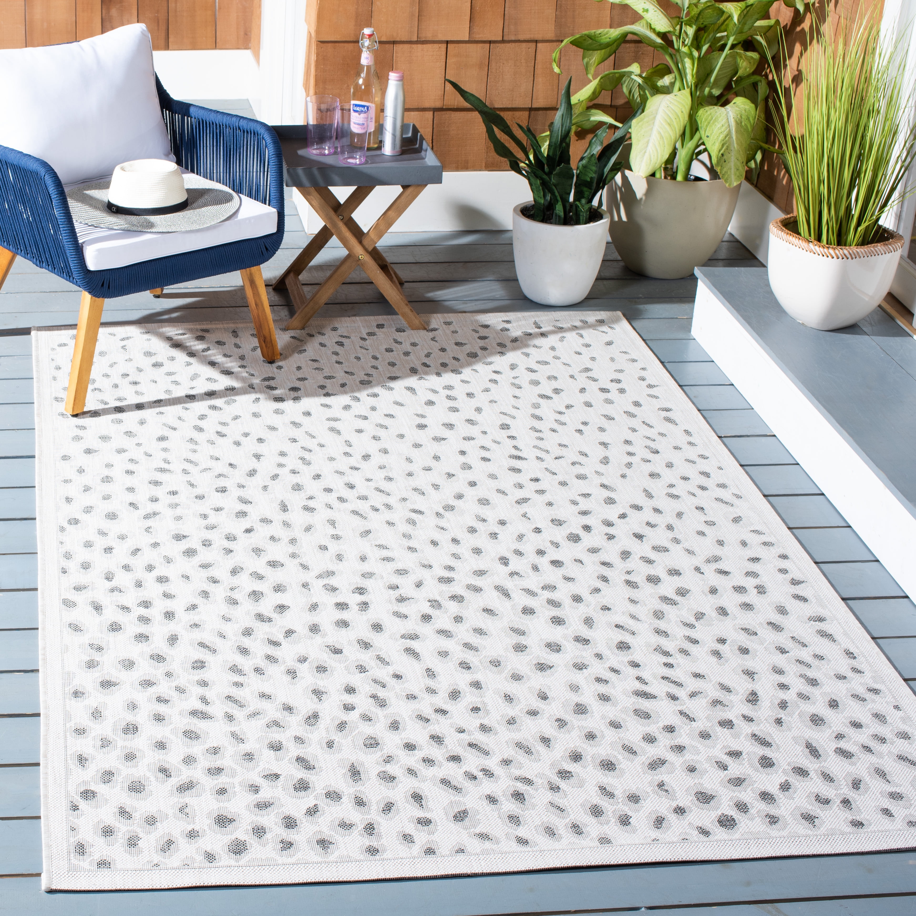 SAFAVIEH Courtyard Otis Spotted Indoor/Outdoor Area Rug, Ivory/Grey, 9' x 12'