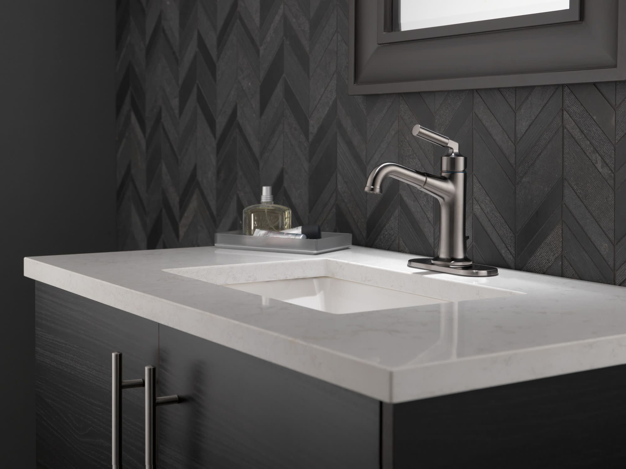 Delta 548LF-MPU Bowery 1.2 GPM Single Hole Bathroom Faucet - Chrome