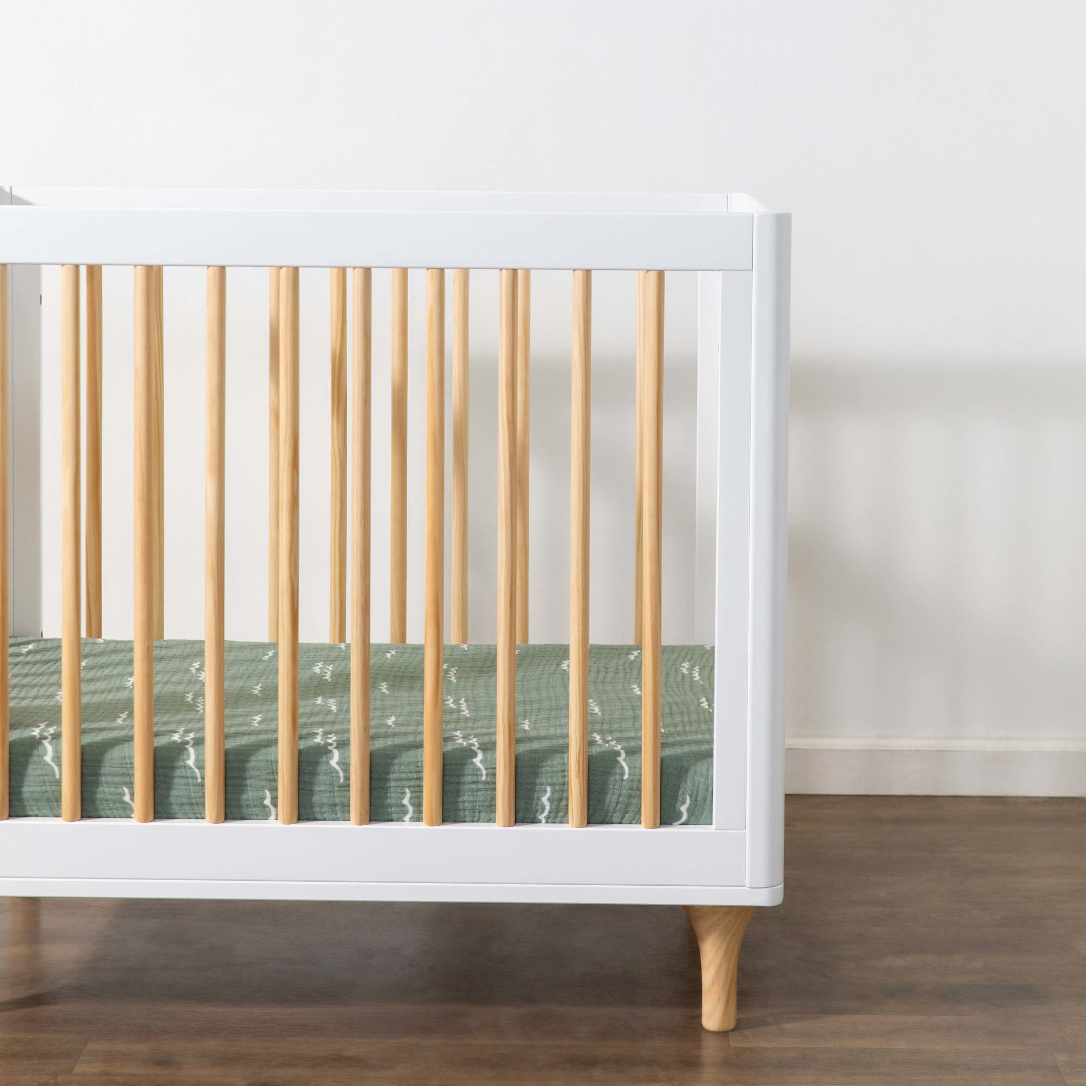Babyletto Mini Crib Sheet in GOTS Certified Organic Muslin Cotton