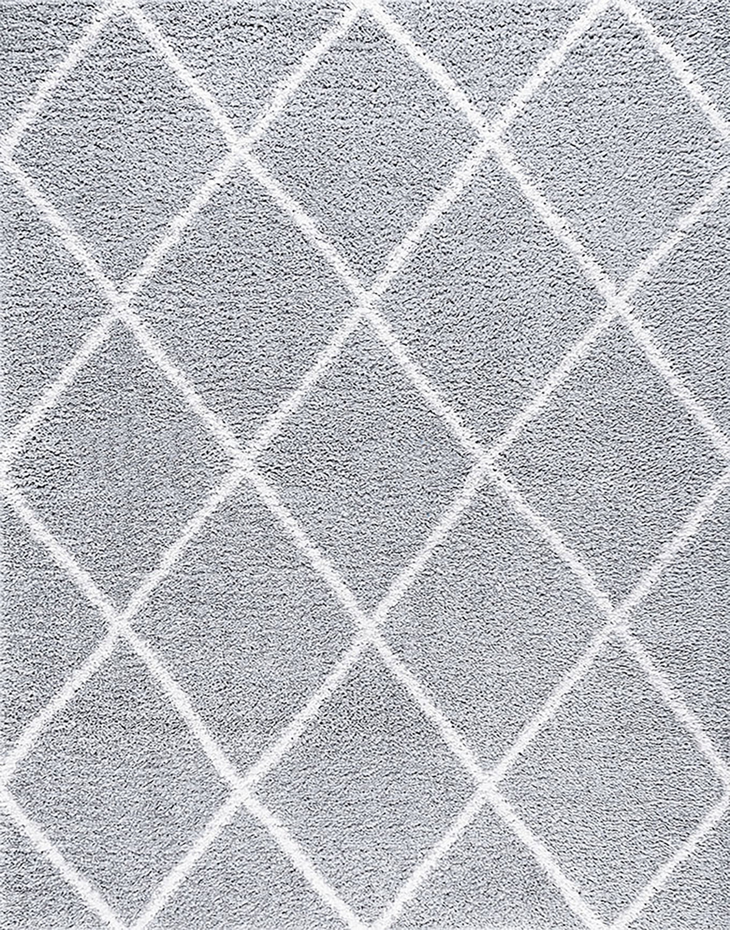 Bliss Rugs Transitional Diamond 4' x 5'3'' Silver and White Polypropylene Indoor Area Rug, 4' x 5'3''