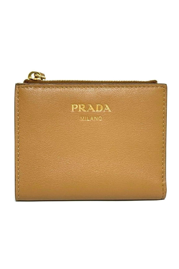 Pre-Owned Prada Women's and Men's Bi-fold Wallet in Soft Grain Leather