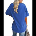 thumbnail image 3 of Camiseta Básica de Corta con Cuello en V Azul Zafiro L, 3 of 5