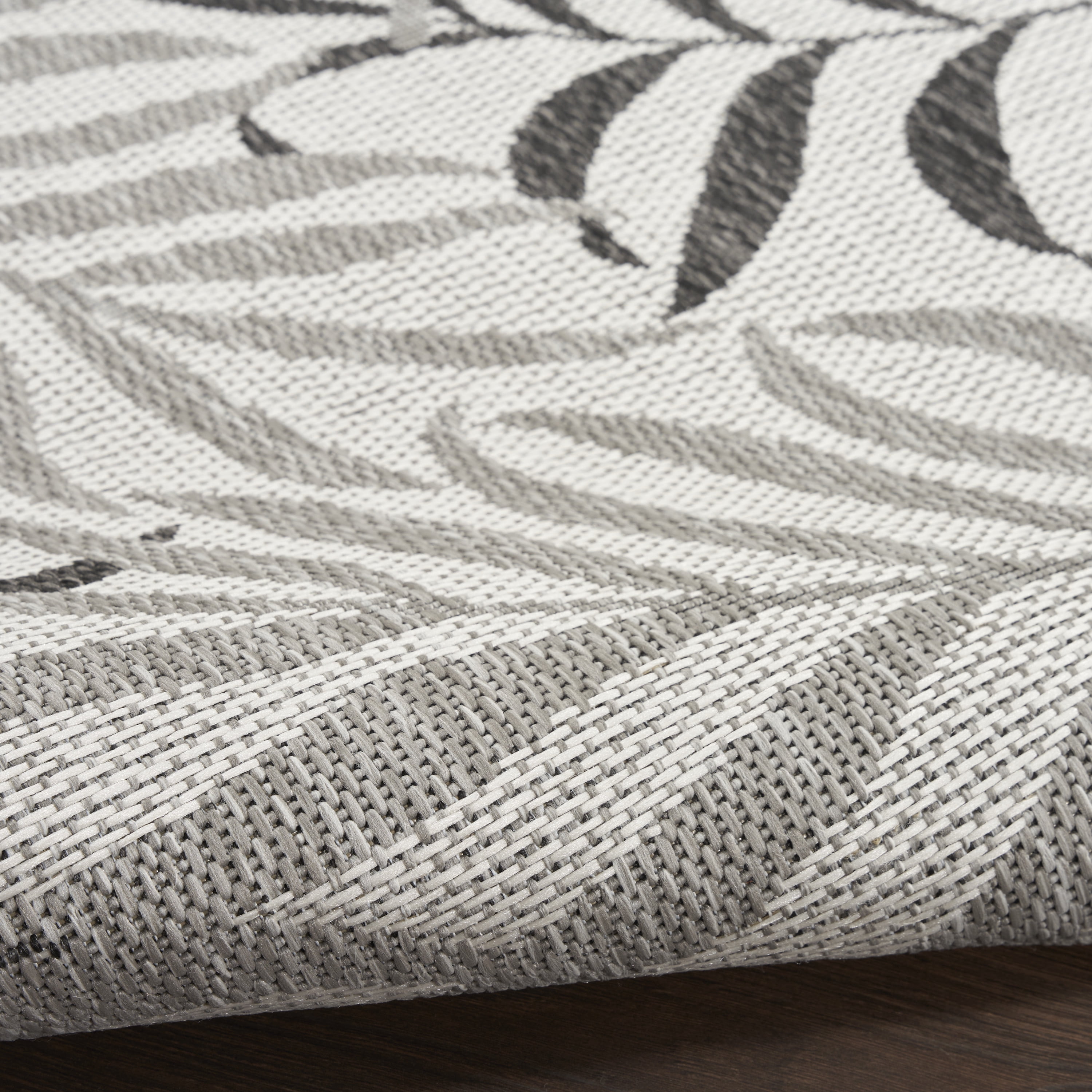 Nourison Garden Oasis Indoor/Outdoor Grey 9' x 12' Area Rug (9x12)