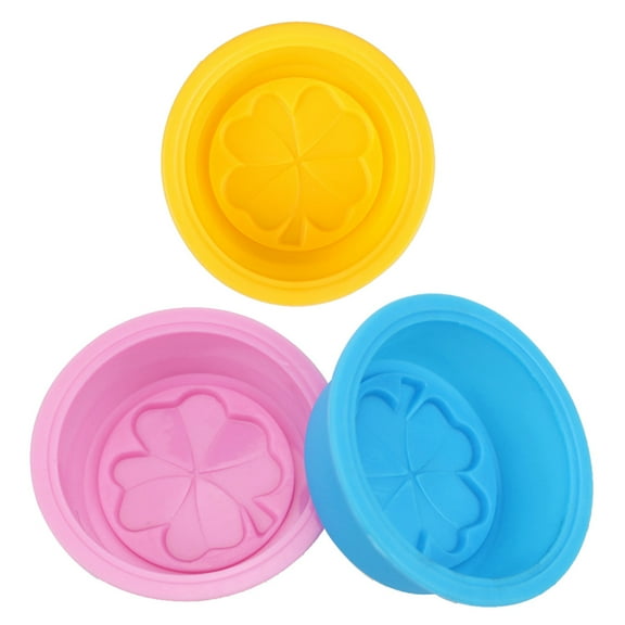 Masteelf St Patricks Day Leaf Silicone Mold Baking Cupcake Candy Dessert Chocolate Fondant Mold (Random Color)