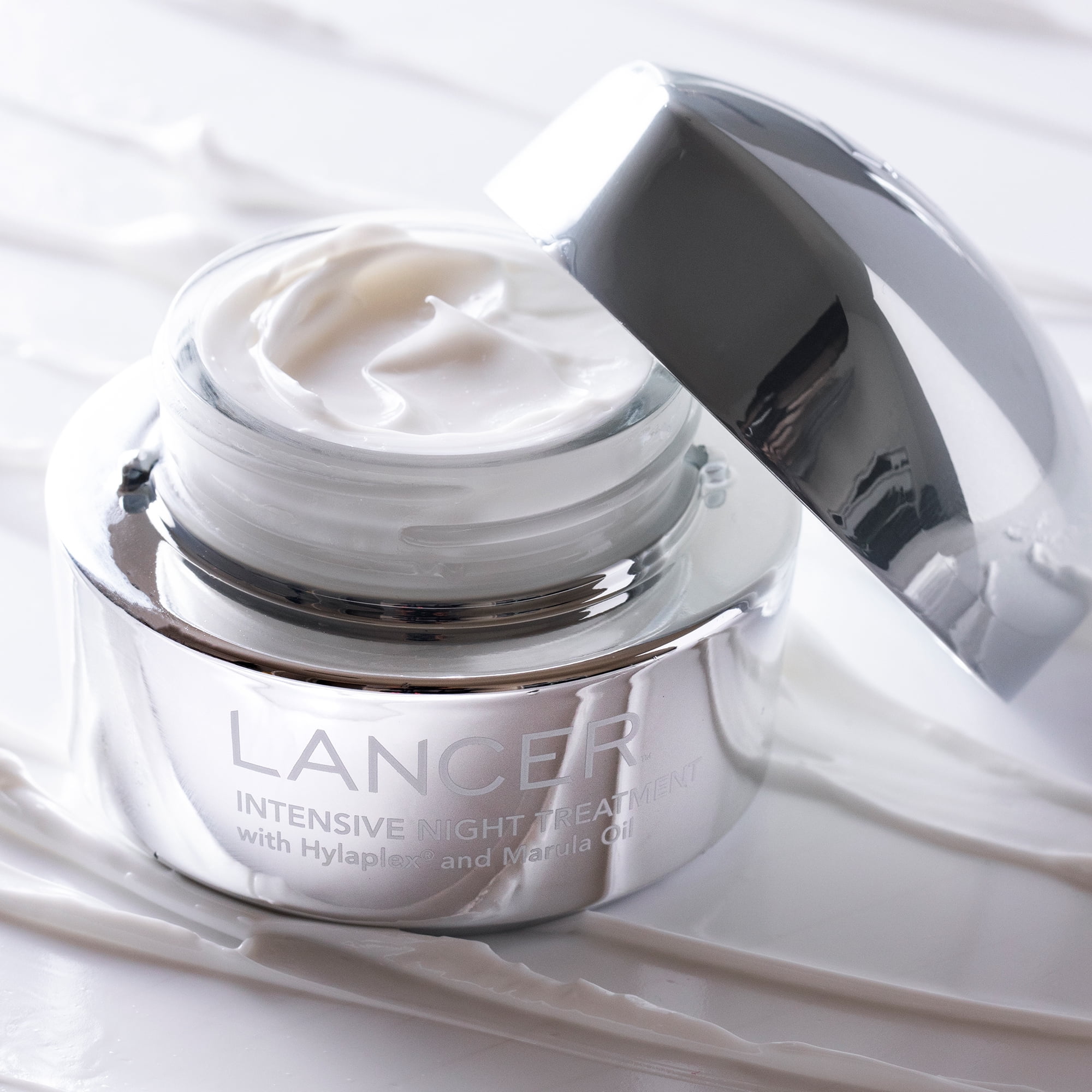Lancer Intensive Night Treatment