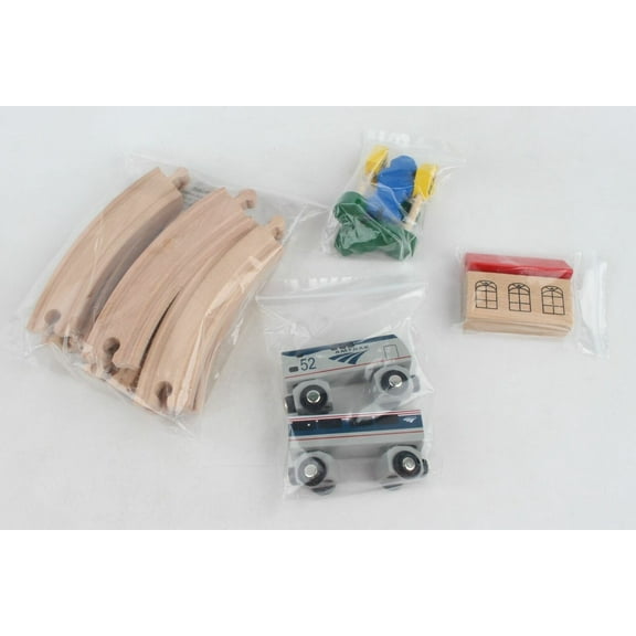 Daron Amtrak Wooden Train Set - 20 pieces