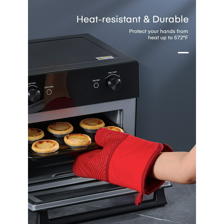 The Best Oven Mitts for Kids to Help Them in the Kitchen 