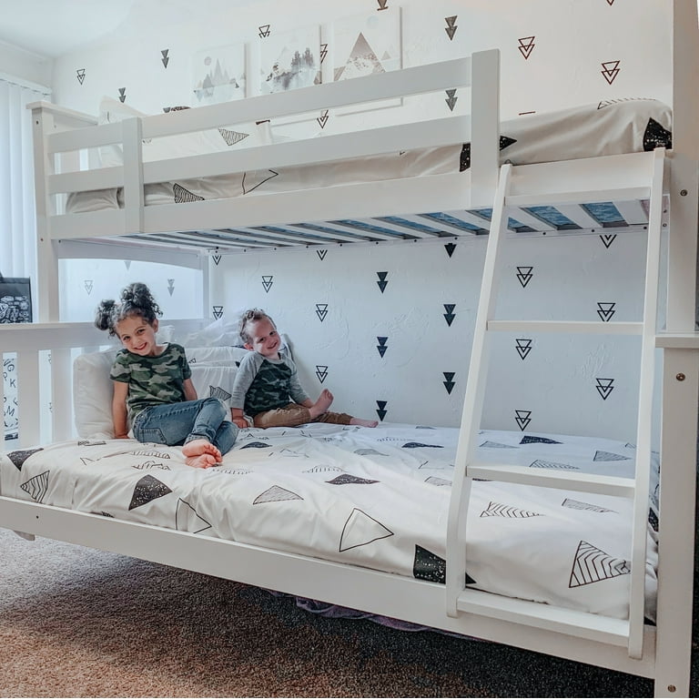 Storkcraft bunk clearance bed white