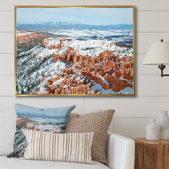 Designart Alabama framed wall Art, Bryce Canyon Utah In Winter Snowy Splendor , Alabama Large framed wall art decor, Brown Modern Gold framed wall art, 44x34 inches Gold Frame