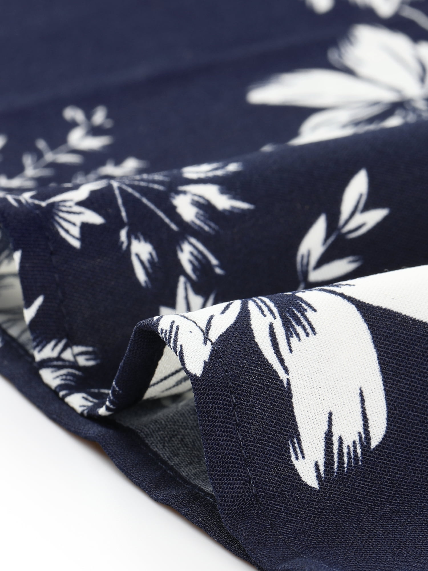Unique Bargains Women's Plus Size Layered Sleeve V Neck Floral Tops Tunics 1X Navy Blue