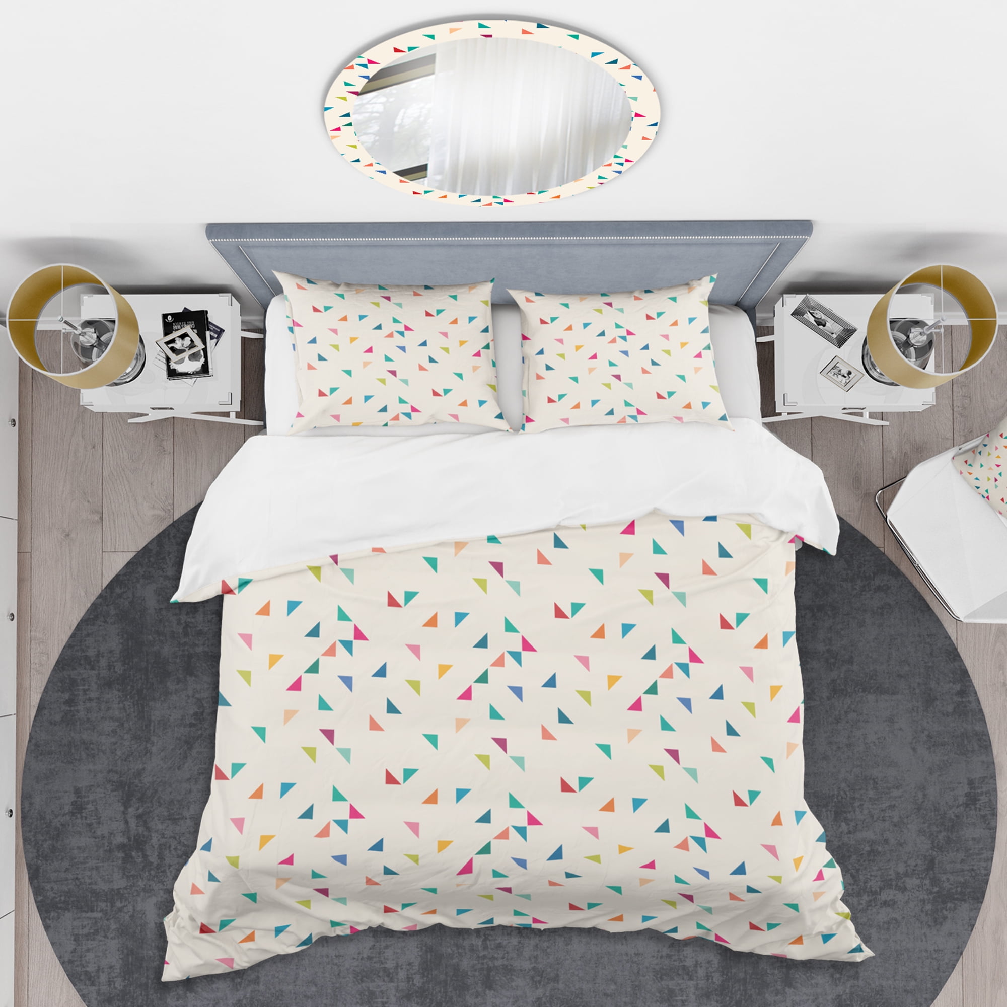 Designart 'Abstract Triangular Retro Pattern I' Mid-Century Modern Duvet Cover Set