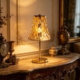 thumbnail image 4 of Lámpara de mesa metálica con detalles de cristal – Luz nocturna recargable con control táctil para dormitorio, sala de estar o zona de lectura – Iluminación ambiental vintage, 4 of 6