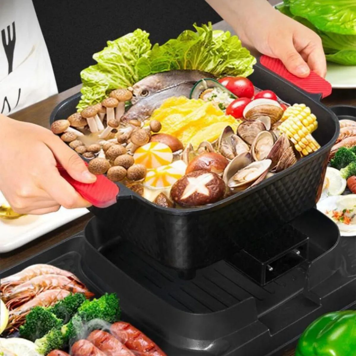 WSYW 2 in 1 Electric Grill Hot Pot Non-Stick Grill Pan Indoor Non-Stick Pan 1700W for 1-8 People