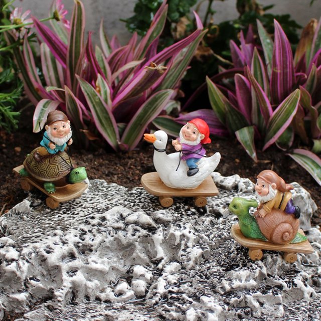 Precios Reducidos, Juego de tres adornos de gnomos de jardín en forma de scooter, decoración para exteriores, regalo de Navidad, artesanías de resina Akmoler