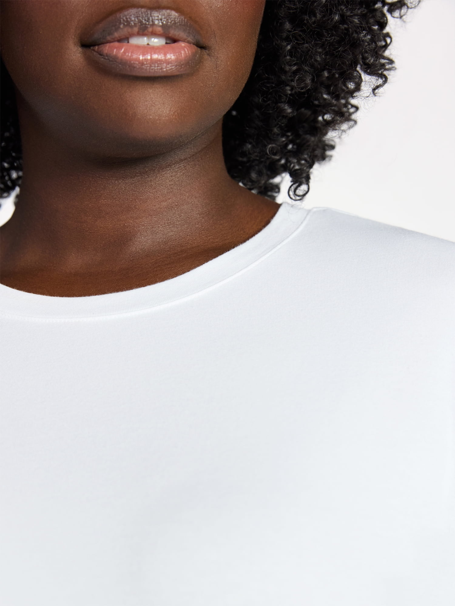Terra & Sky Women's Plus Size Crewneck Tee with Short Sleeves, Sizes 0X-5X
