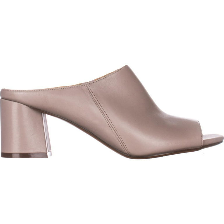 Naturalizer cyprine mule sale