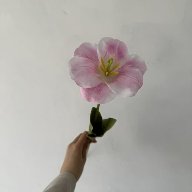 Xiao Hua 6 flores artificiales de tacto real para decoración del hogar, oficina, boda, arreglo floral (Q03, 9.8 pulgadas de largo)