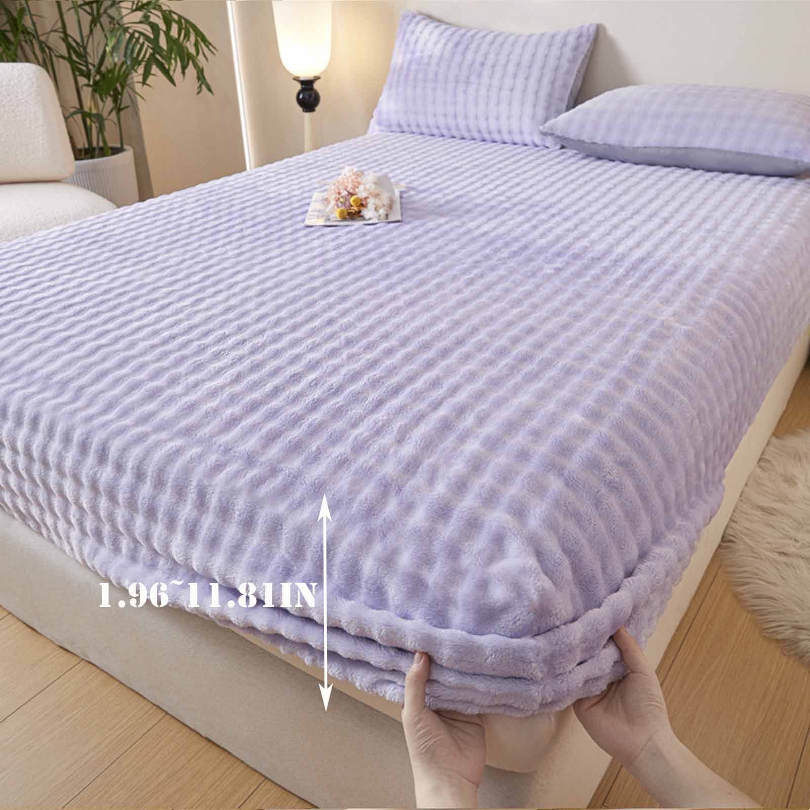 Hmgxay Rabbit Plush Bed Spread, Fitted Rabbit Flannel Mattress Cover, Thickened Coral Velvet Bed Hat, Cozy Winter Bedsheet Protector(70.9x78.7 Inches)