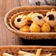 thumbnail image 4 of Contenedor de almacenamiento de ratán, cesta de frutas artesanal, cesta de almacenamiento de aperitivos para el hogar, pícnic al aire libre, 4 of 8