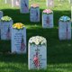thumbnail image 5 of Matsuzay Flores de tumba de colores surtidos para lápida de cementerio, silla de flores con apariencia realista y testamento Jardín y Patio tipo+3, 5 of 6