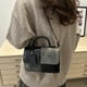 thumbnail image 4 of Mochila de commuting, bolso pequeño cuadrado, ajustable, crossbody, estilo moderno, versátil, cómoda, para mujer, uso diario, tejido resistente, impermeable, ideal para oficina, viajar,, 4 of 8