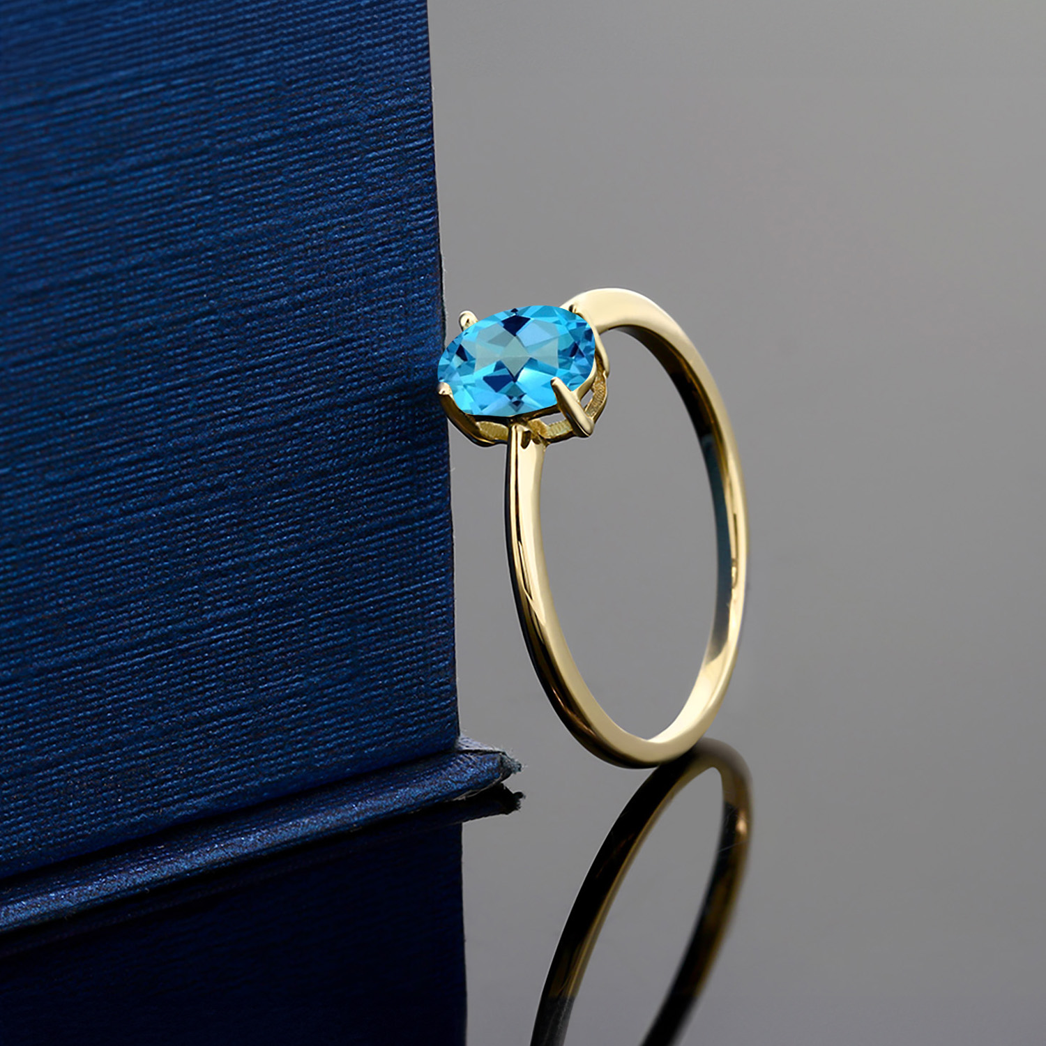 Gem Stone King 10K Yellow Gold American Blue Mystic Topaz Solitaire Engagement Ring | 1.00 Cttw | Oval 7X5MM | Gemstone November Birthstone | Wedding Engagement Anniversary Promise Ring for Women