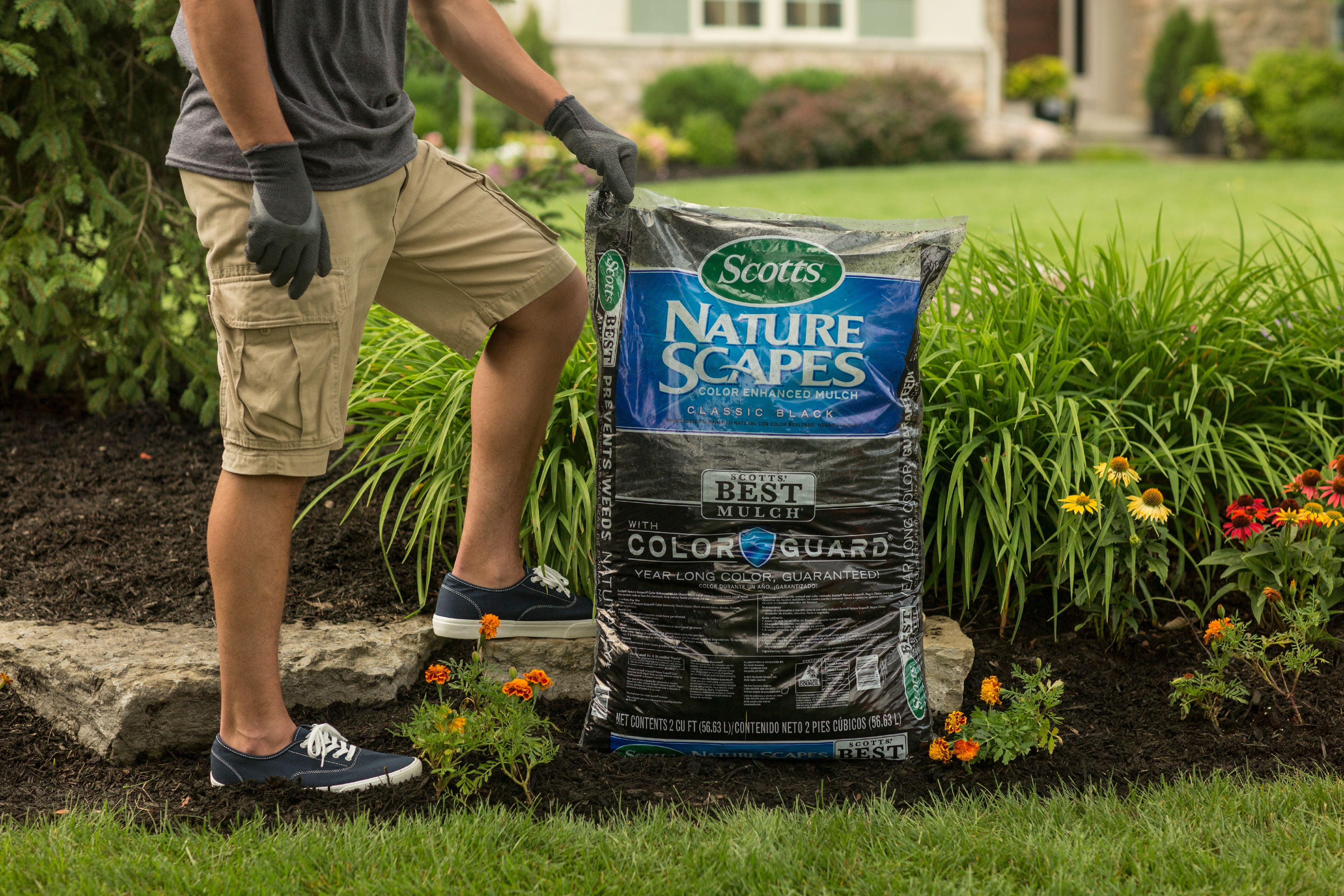 Scotts Nature Scapes Color Enhanced Mulch Classic Black 2 Cu Ft