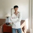 thumbnail image 5 of Ropa para hombre Suéter de punto de color sólido Suéteres masculinos Suéteres blancos sexis lisos con cuello en V Ropa de otoño coreana antigua Barata Fea Talla grande X, 5 of 5