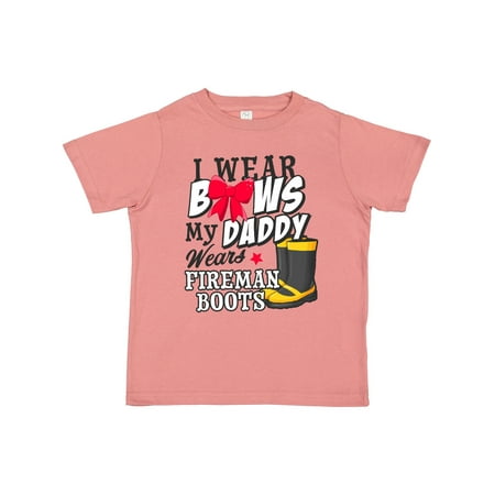 

Inktastic I Wear Bows My Daddy Wears Fireman Boots Gift Toddler Toddler Girl T-Shirt