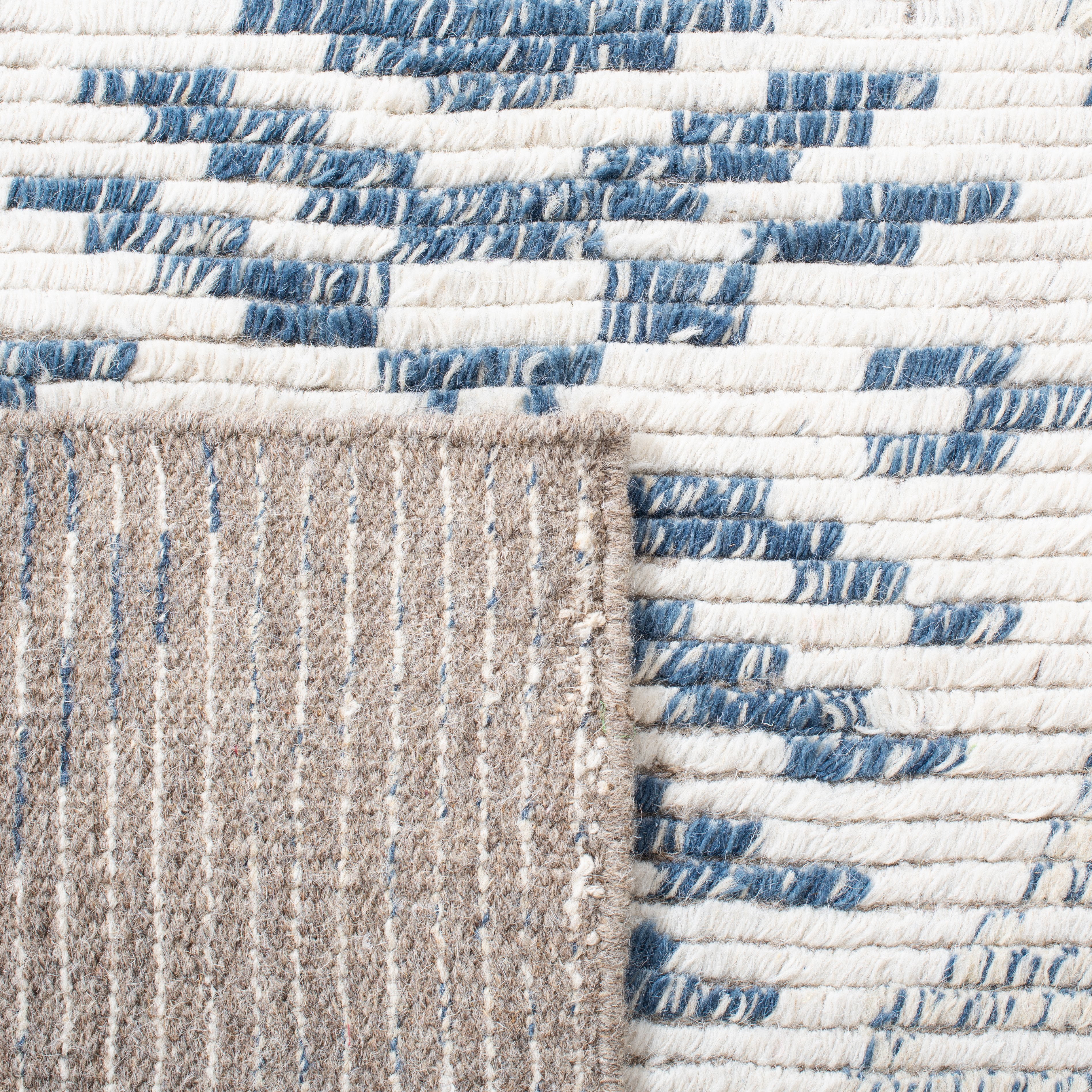 Safavieh Kenya Lilly Diamond Wool Area Rug, Blue/Ivory, 8' x 10'
