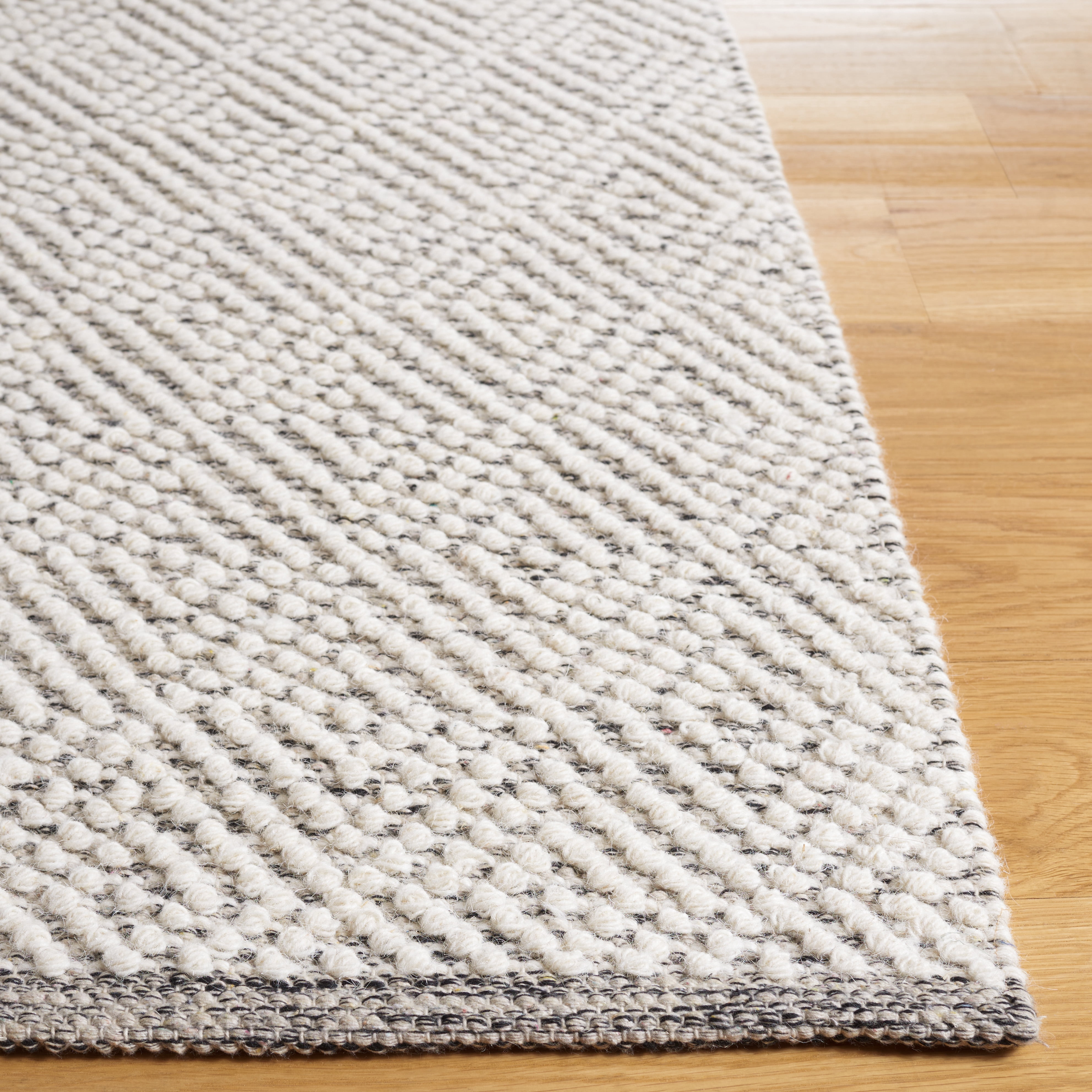 SAFAVIEH Natura Eanna Geometric Runner Rug, Ivory/Light Grey, 2'3" x 18'