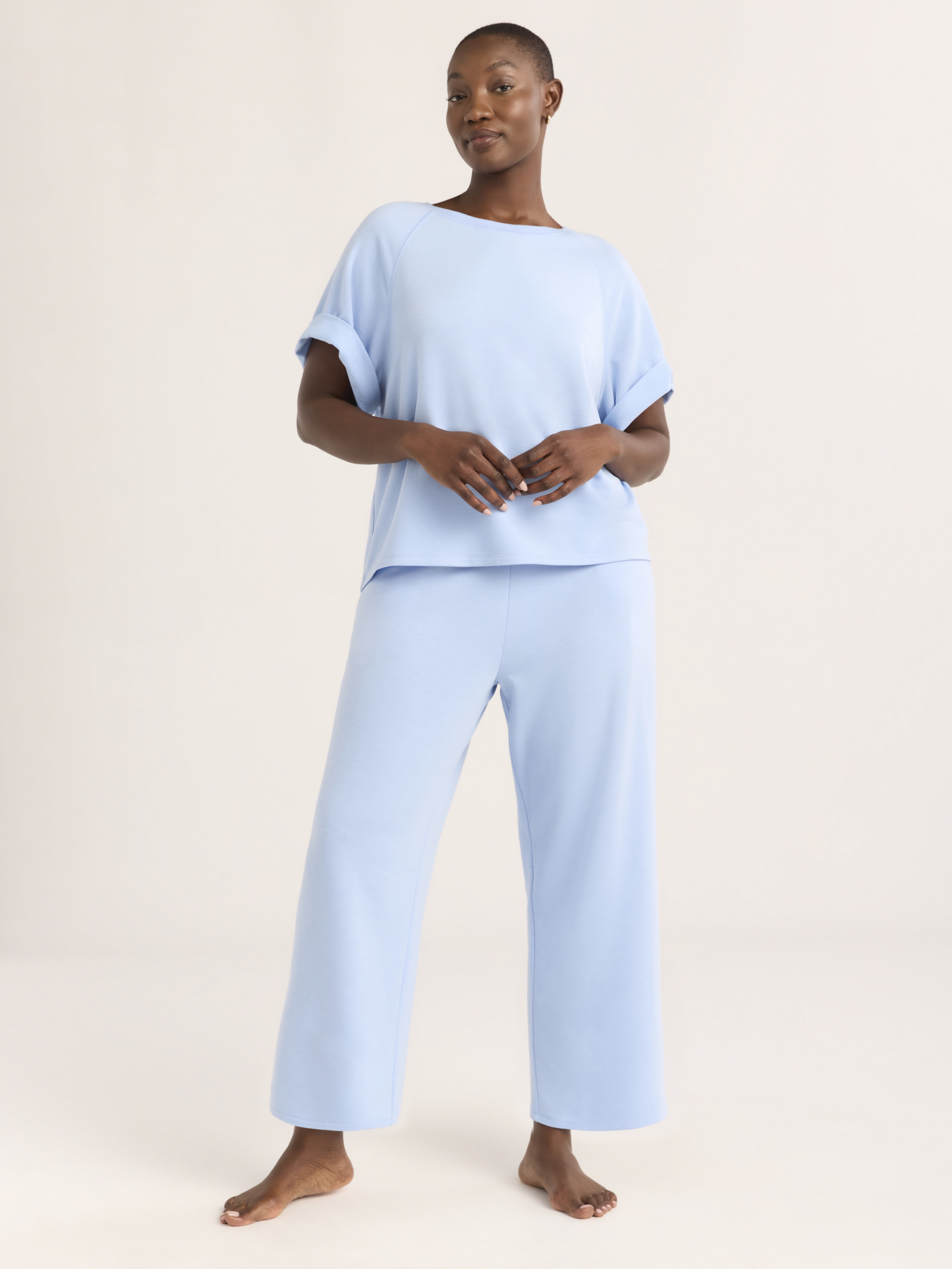 Joyspun Women's French Terry Short Sleeve Top and Capri Pants Set, 2-Piece, Sizes XS-3X
