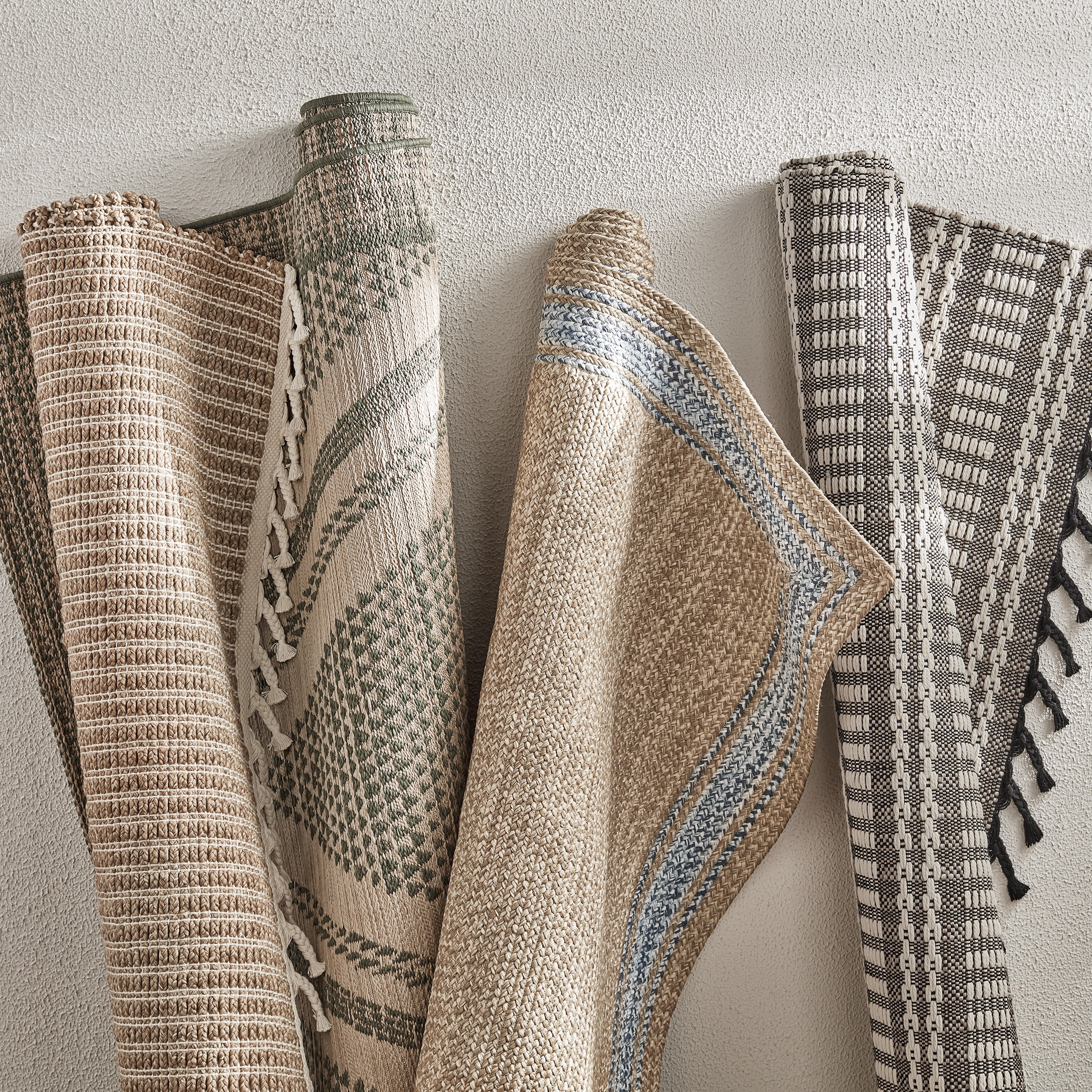 Better Homes & Gardens Denim Natural Braided Rug by Dave & Jenny Marrs, 5' x 7'