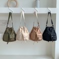 thumbnail image 2 of Bolso de nailon con cordón para debajo del brazo, estilo coreano, diseño de nicho de alta gama, bolso de cubo portátil, bolso cruzado de tela Oxford de gran capacidad, 2 of 6