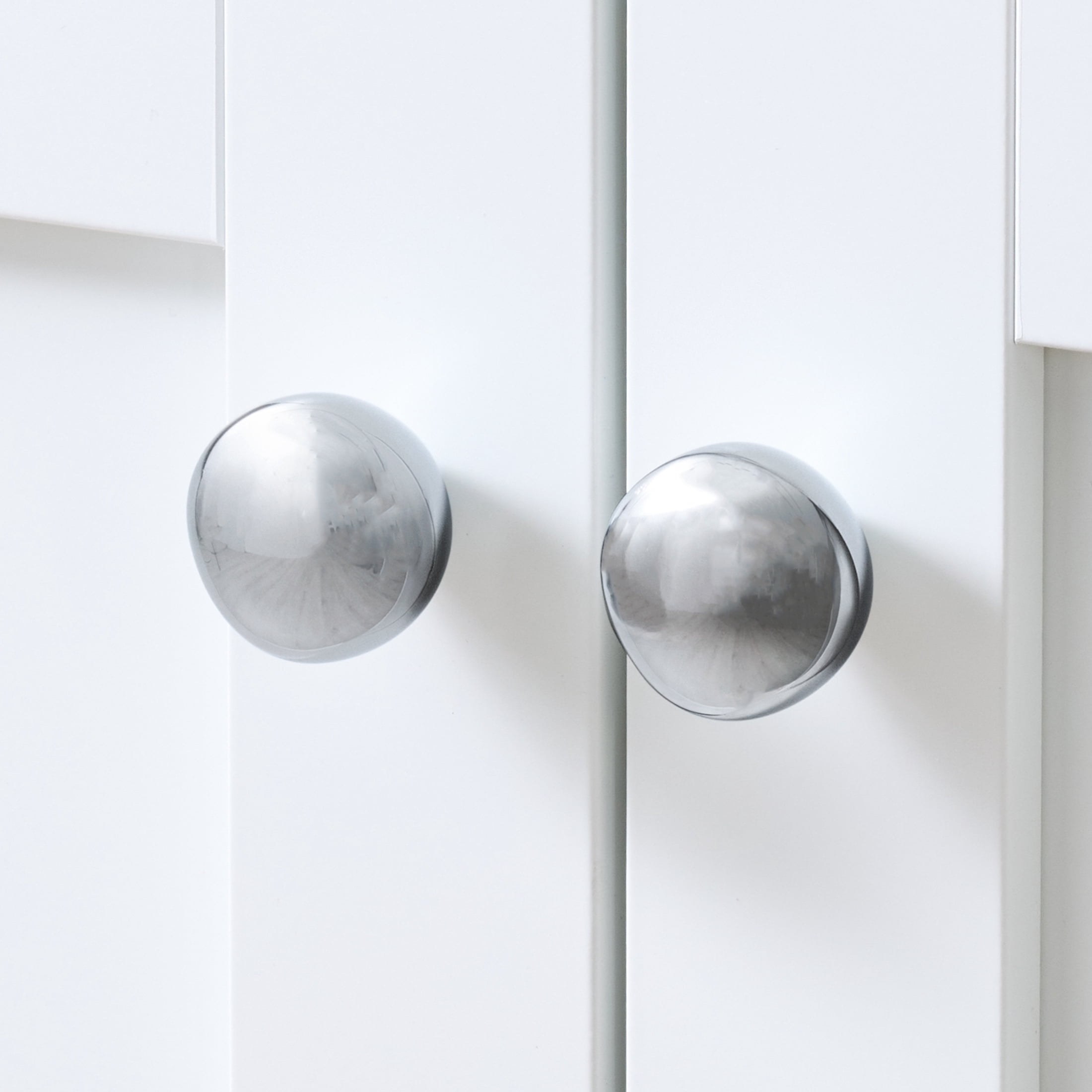 Better Homes & Gardens 1.1" Liquid Ball Knob, Sleek Simplicity Collection, 2 Pack, Chrome