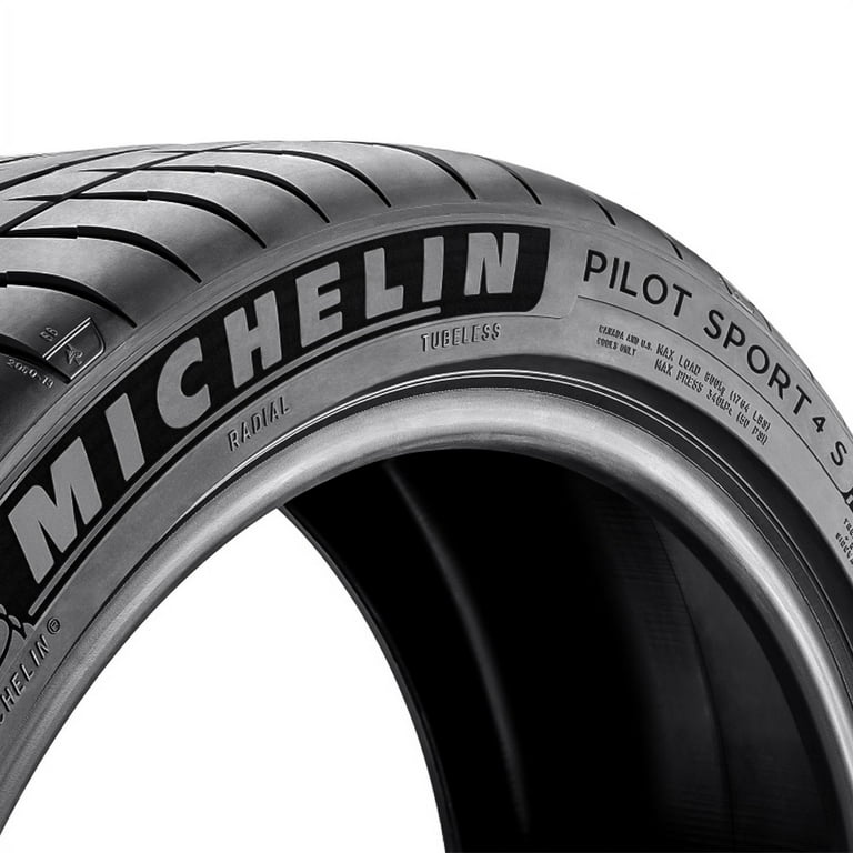 Sport 225/40ZR18 Passenger Michelin Pilot 4S XL Autocross Tire (92Y)