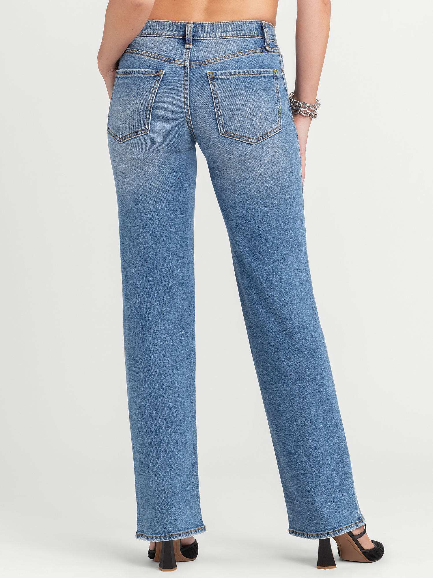 Jessica Simpson Rosa Mid Rise Relaxed Straight Jeans, Sizes 2-16