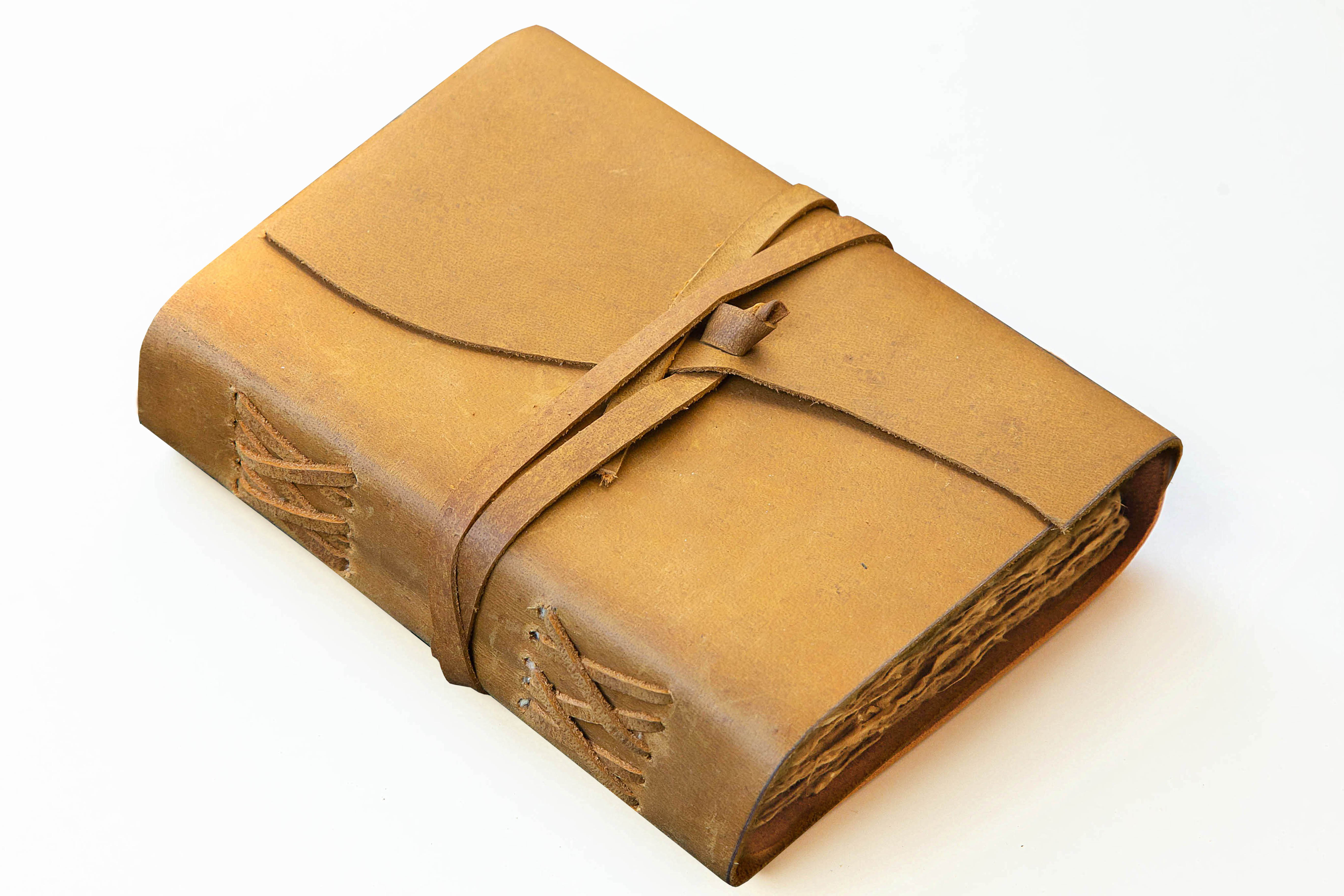 Leather Journal with String Leather Bound Journal for Men and Women