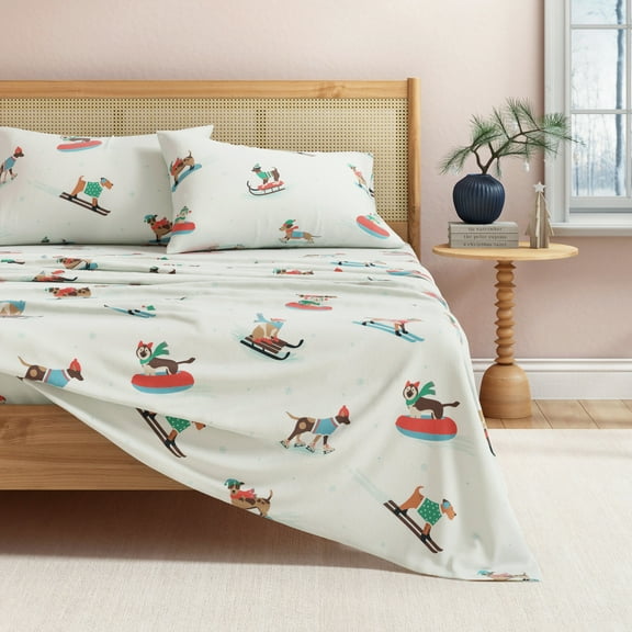 Great Bay Home Christmas Flannel Sheet Set - 100% Turkish Cotton - Double Brushed - Twin, Outdoor Festive Dogs