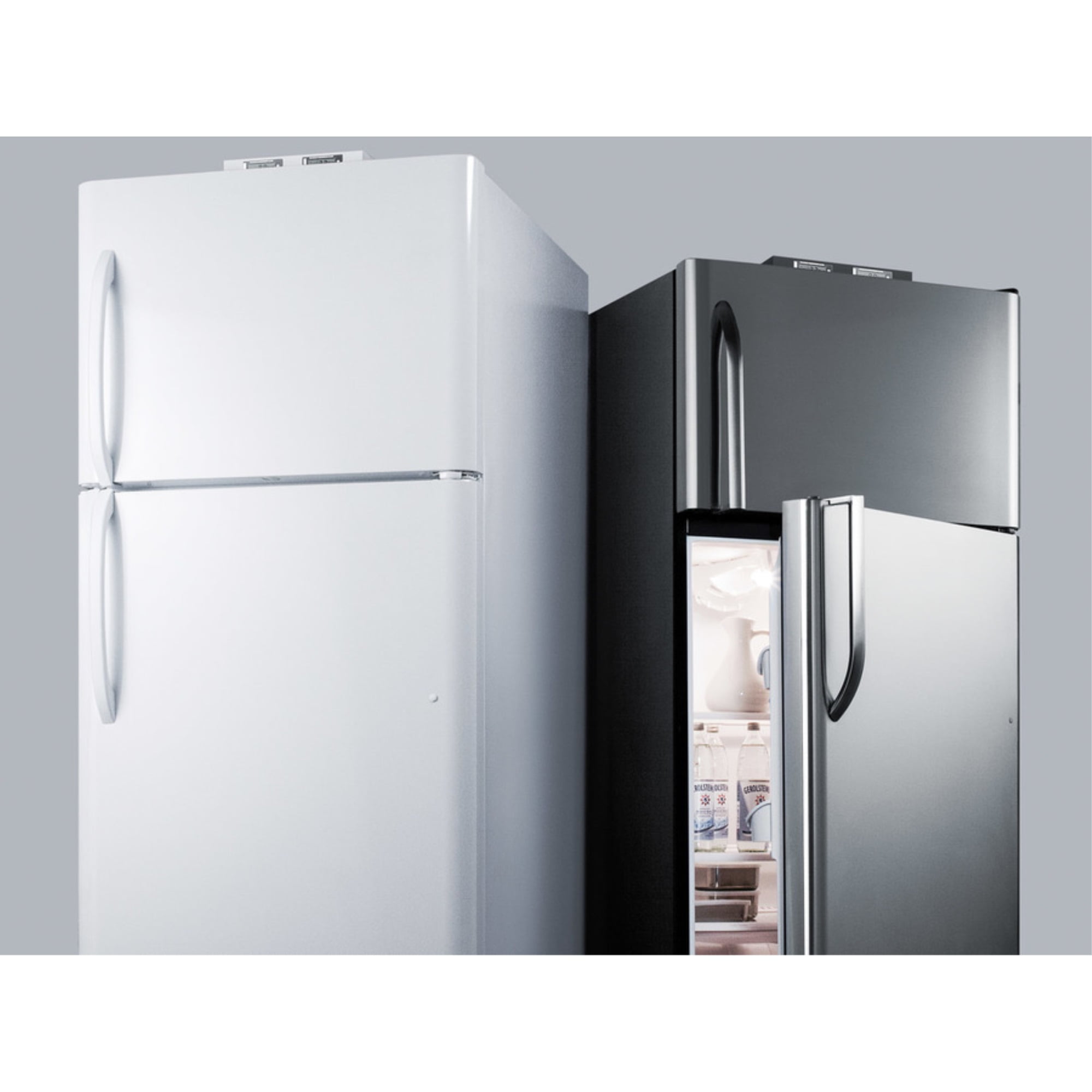 18 cu.ft. break room refrigerator-freezer in white with NIST calibrated alarm/thermometers