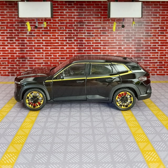 1:24 BMW XM SUV Alloy Sports Car Model Diecasts Metal Racing Car Model High Simulation Sound and Light Collection Kids Toys Gift black