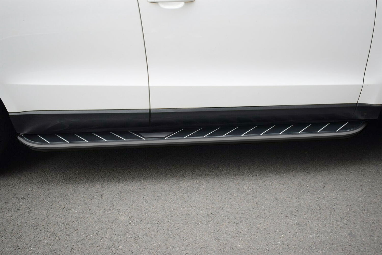 2 pcs fit for JEEP Grand Cherokee 2022-2025(Exc.4XE) Running Boards Aluminium Side Step Nerf bar (with Brackets)  black
