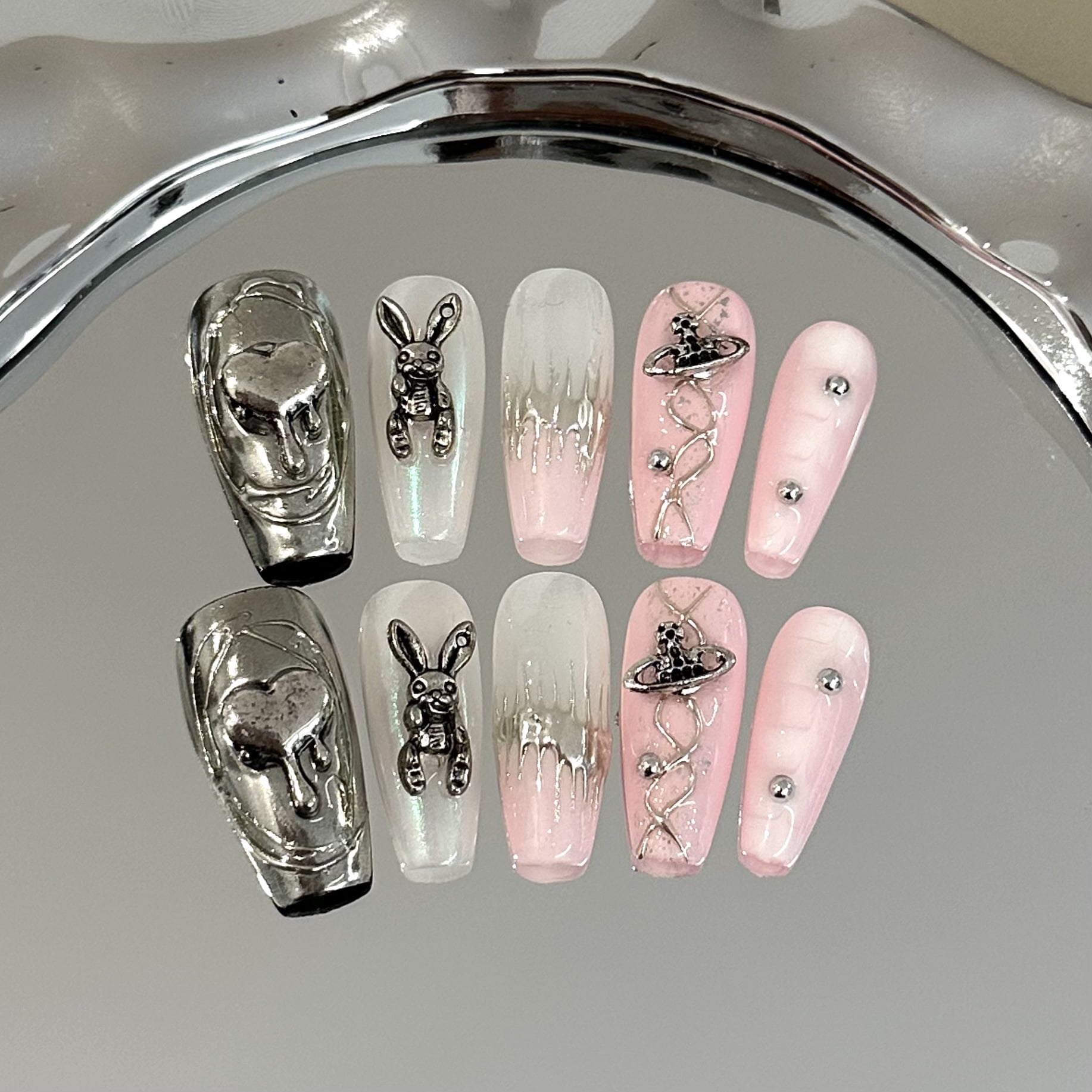 Hand-worn nail pads, high-end white, silver, medium ladder, pink manicure, removable, violent rabbit, love, fake nails.