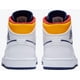 thumbnail image 4 of Tenis Nike Air Jordan 1 Mid White Deep Blue Royal Hombre Basquetbol blanco 29 Nike 554724131, 4 of 5