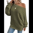 thumbnail image 1 of Suéteres de Otoño para Mujer, Hombros Descubiertos, Mangas Murciélago, Tops de Punto Texturizados, Suéter Extragrande de un Solo Hombro. Verde M, 1 of 10