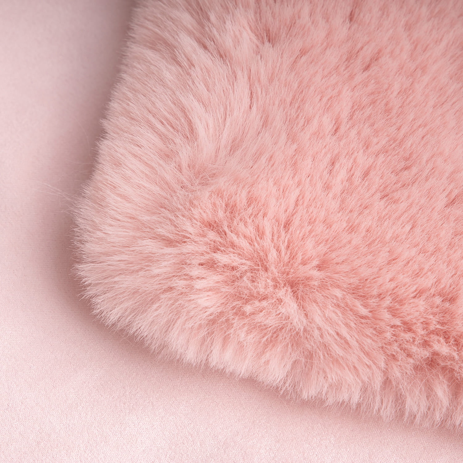 Phantoscope Deluxe Soft Faux Rabbit Fur Collection Asymmetrical Decorative Home Decor Modern Area Rug, Pink