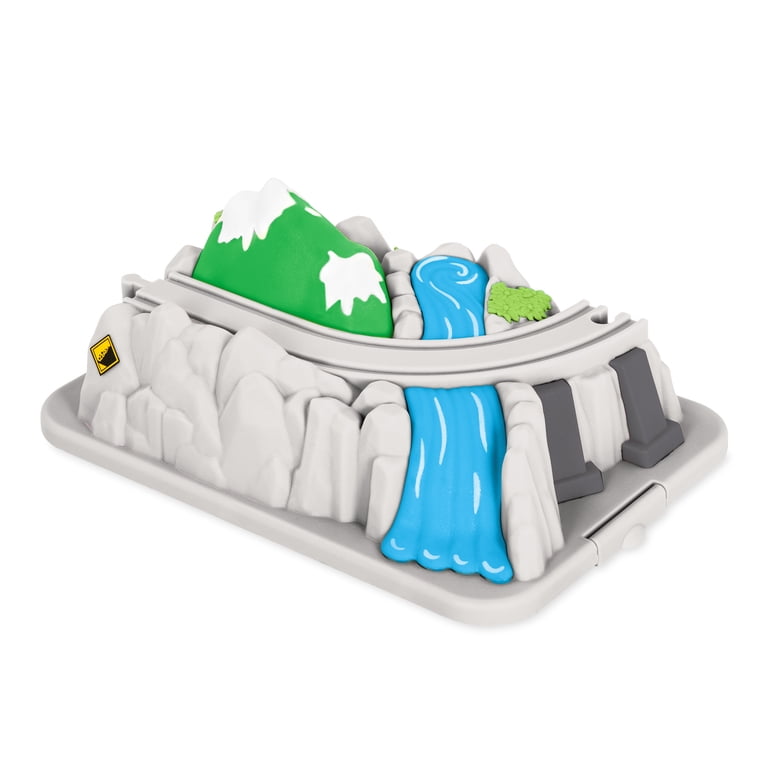 Battat Mountaintop Express 47-Piece Wood Train Set photo 3