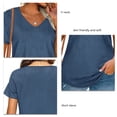 thumbnail image 4 of Camiseta de mujer simple con rayas verticales de corte holgado y manga corta con cuello en V de color puro para el verano, 4 of 5