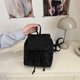 thumbnail image 4 of El mismo estilo que Xiaohongshu, mochila de estilo retro de alto valor 2025 versión coreana ins tendencia nueva mochila versátil bandolera, 4 of 5